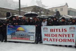 Bitlis'teki STK'lar, Trump'ın açıklamasını protesto etti