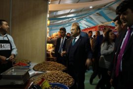 İstanbul Maltepe’deki Bitlis Tanıtım Günleri devam ediyor
