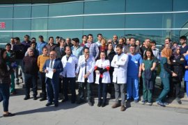 Tatvan Devlet Hastanesi’nde bir doktor darp edildi