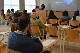 Bitlis’te “Hızlı Okuma” semineri verildi