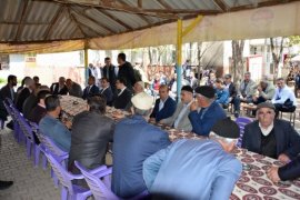 Kaymakam Alibeyoğlu, “bu memleketi tefecilere bırakmayacağız” dedi