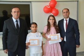 Tatvan’da 25 Bin Öğrenci Karne Aldı
