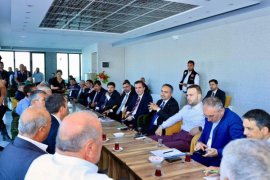Vali Karakaya ve Bakan Yardımcısı Demiralp Adilcevaz'da İncelemelerde Bulundu