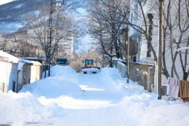Tatvan'da Karla Mücadele Çalışmaları Sürüyor