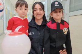 Cumhuriyet Anaokulu Öğrencileri Emniyet Müdürlüğünü Ziyaret Etti