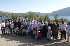 Nemrut Kalderası’nda Çöp Toplama Etkinliği Yapıldı