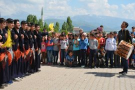 Okuma ve yazma seferberliği Tatvan’da ilk meyvelerini verdi