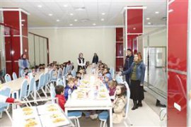 Anaokul öğrencilerinden BEÜ'ye ziyaret