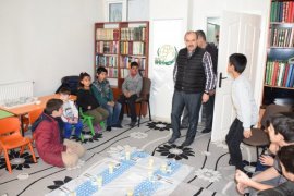 Bitlis genelindeki, 386 yetim çocuk giydirildi