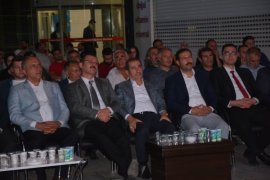 Tatvan’da ‘15 Temmuz Demokrasi ve Milli Birlik Günü’ programı düzenlendi