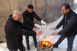 Depremzedeler İçin ‘Tambur Soba’ Üretiyorlar