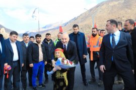 Bitlis Çayı Viyadüğü ve Bağlantı Yolları Törenle Ulaşıma Açıldı