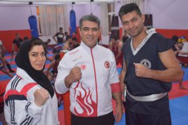 Tatvan’da uluslararası Muaythai kampı düzenlendi