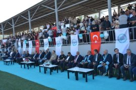 Bitlis Eren Üniversitesi'nde Mezuniyet Töreni Düzenlendi