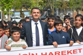 Tatvan’da ‘Sağlık İçin Hareket Et’ etkinliği düzenlendi