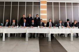 AK Parti Genel Başkan Yardımcısı Demiröz ve Eren Holding Yönetim Kurulu Başkanı  Eren, BEÜ’ni Ziyaret Etti
