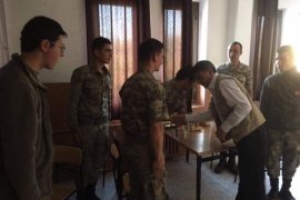 Kaymakam Özkan askerlere bayram ziyaretinde bulundu