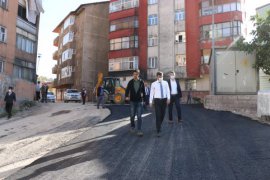 Bitlis’te Çalışmaları Tamamlanan Yollarda Asfaltlama Çalışmaları Başladı