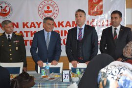 Kaymakam Özkan, şehit yakınları ve gazileri yemekte ağırladı