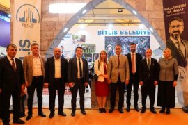 İzmir’de, '5. Bitlis Tanıtım Günleri' Başladı
