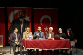 Bitlis Kent Konseyi Başkanlığına Cevat Kaya seçildi