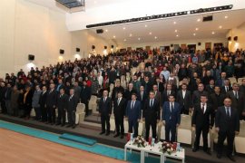 Cumhurbaşkanı Başdanışmanı Aktay, BEÜ’de konferans verdi