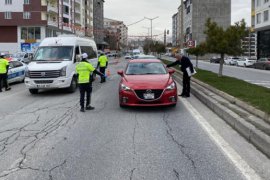 Tatvan’da ilçe merkezi ve Van Gölü sahili ‘Mobese Kameraları’ ile denetleniyor