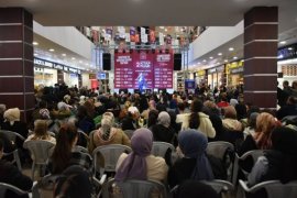 Tatvan Doğu Anadolu Kitap Fuarı Yoğun İlgi Gördü