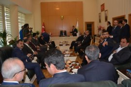 Başbakan Yardımcısı Fikri Işık Tatvan’ı ziyaret etti