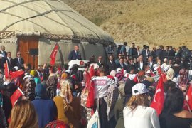 Cumhurbaşkanı Erdoğan Ahlat'ta