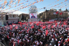 Başbakan Bitlis'e havalimanı müjdesi verdi