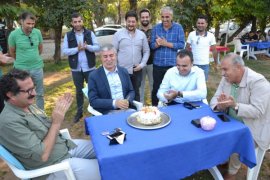 Başkan Aksoy’a doğum günü sürprizi