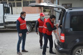 Kızılay Tatvan Şubesi gıda yardımında bulundu