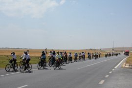 Aktivistler, Van Gölü İçin 450 Kilometre Pedal Çevirdiler