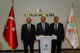 Başbakan Yardımcısı Fikri Işık Bitlis’te