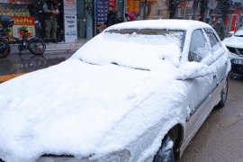 Tatvan'da Kar Yağışı