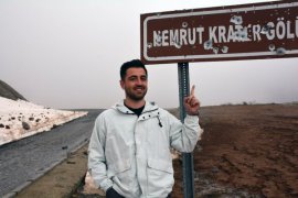 Nemrut Kalderası ve Nemrut Krater Gölü Yılın İlk Ziyaretçilerini Ağırlıyor