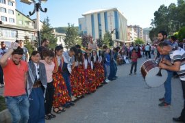 Tatvan fuarı açılışına yoğun katılım