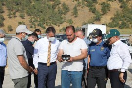 Vali Çağatay, Bitlis Buzlupınar Mevkiinde Devam Eden Örtü Yangını Bölgesinde İncelemelerde Bulundu