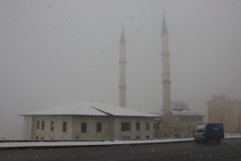 Bitlis'te Kar Yağışı