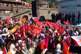 Başbakan Binali Yıldırım Bitlis’te