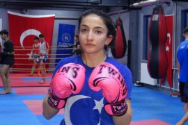 Bitlisli Sporcular Muay Thai Türkiye Şampiyonasına Katılacak