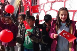 Bitlis'teki Kadınlar Köy Yaşam Merkezlerinde Meslek Öğreniyor