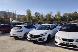 Tatvan’da Modifiyeli Araç Fuarı Düzenlendi