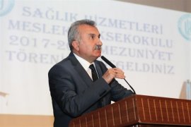 BEÜ Sağlık Hizmetleri MYO mezuniyet töreni