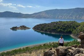 Vali Karaömeroğlu Bitlis’teki Tarihi Yerleri Gezdi