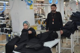 Tatvan’da Kurduğu Tekstil Fabrikasında 100 Kişiye İstihdam Sağlıyor