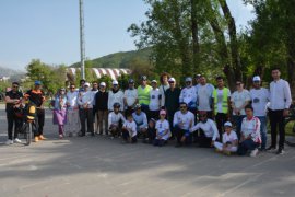 Bisiklet Günü Dolayısıyla Tatvan'da Bisiklet Turu Düzenlendi