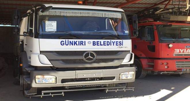 Günkırı Beldesi yol süpürme aracına kavuştu