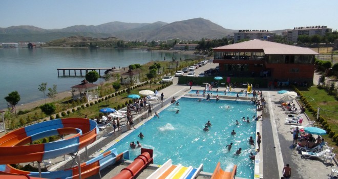 Tatvan Aqua Park Cafe ve Restaurant Açılışı Yapıldı